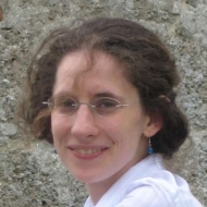 Dr. Lena Oetzel